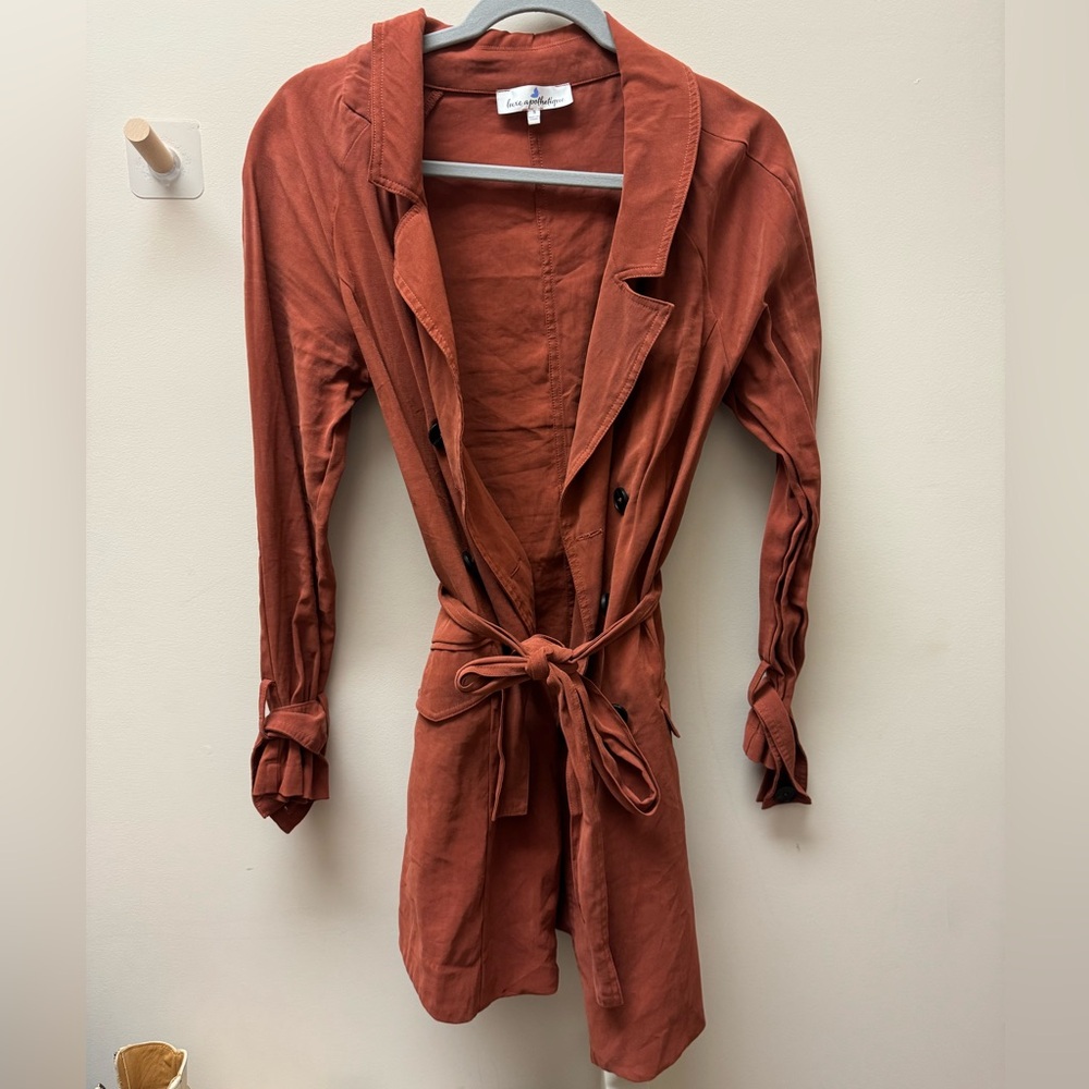 Light weight trench coat!